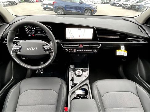 New 2025 Kia Niro Wind image 12