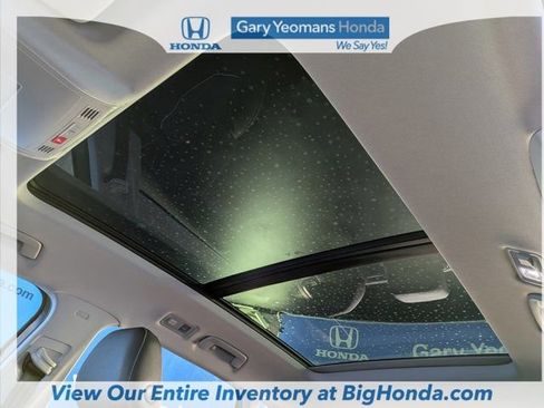 Used 2024 Volkswagen Taos SE image 22