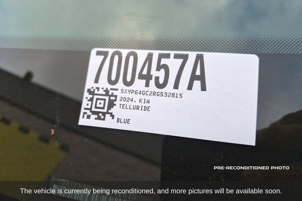 Used 2024 Kia Telluride S w/ S Sunroof Package FWD image 19