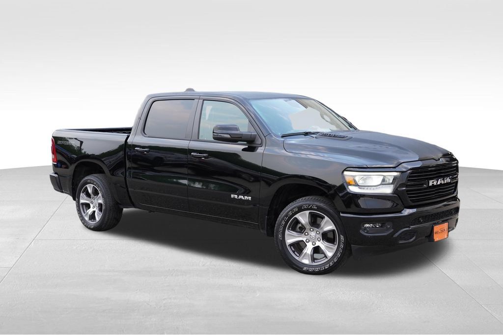 Used 2023 RAM 1500 Laramie AWD/4WD image 2