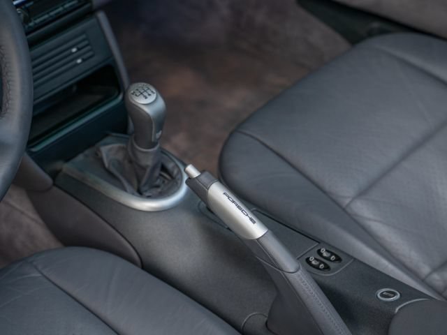 Used 1999 Porsche 911 Carrera RWD image 18