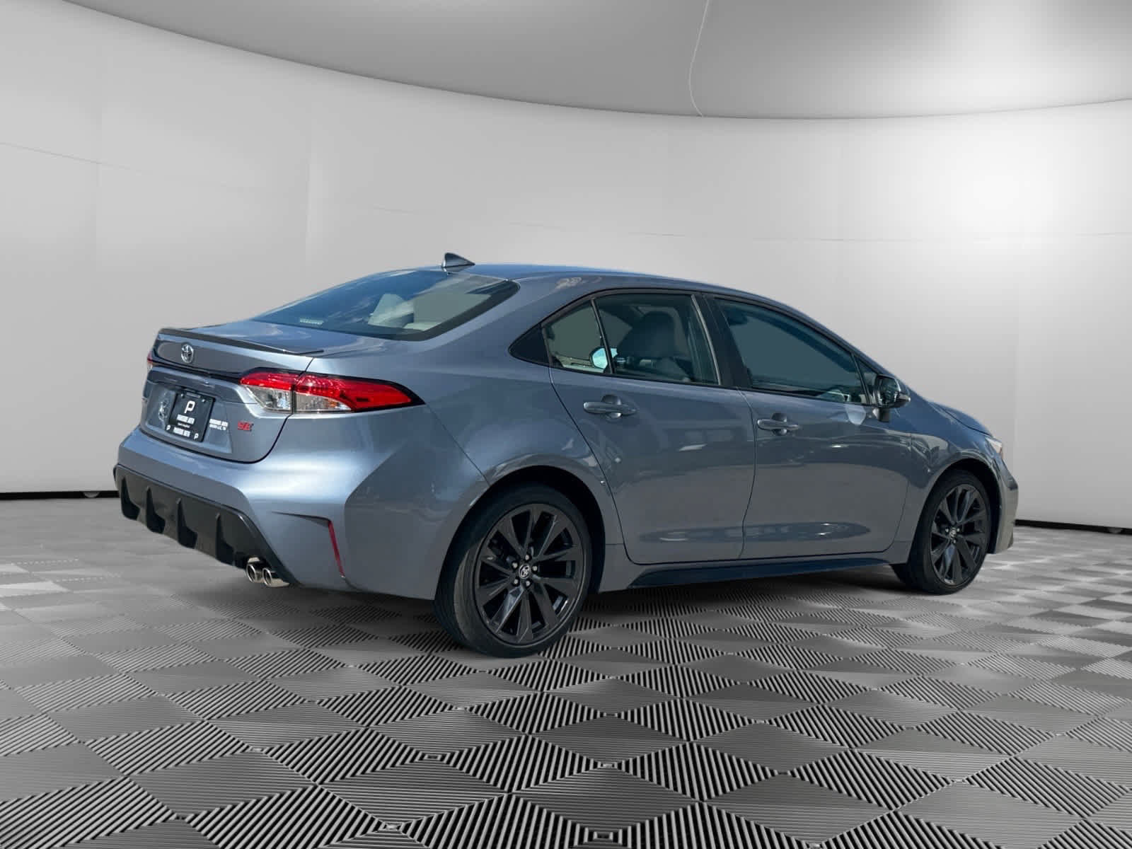 Used 2023 Toyota Corolla SE FWD image 5