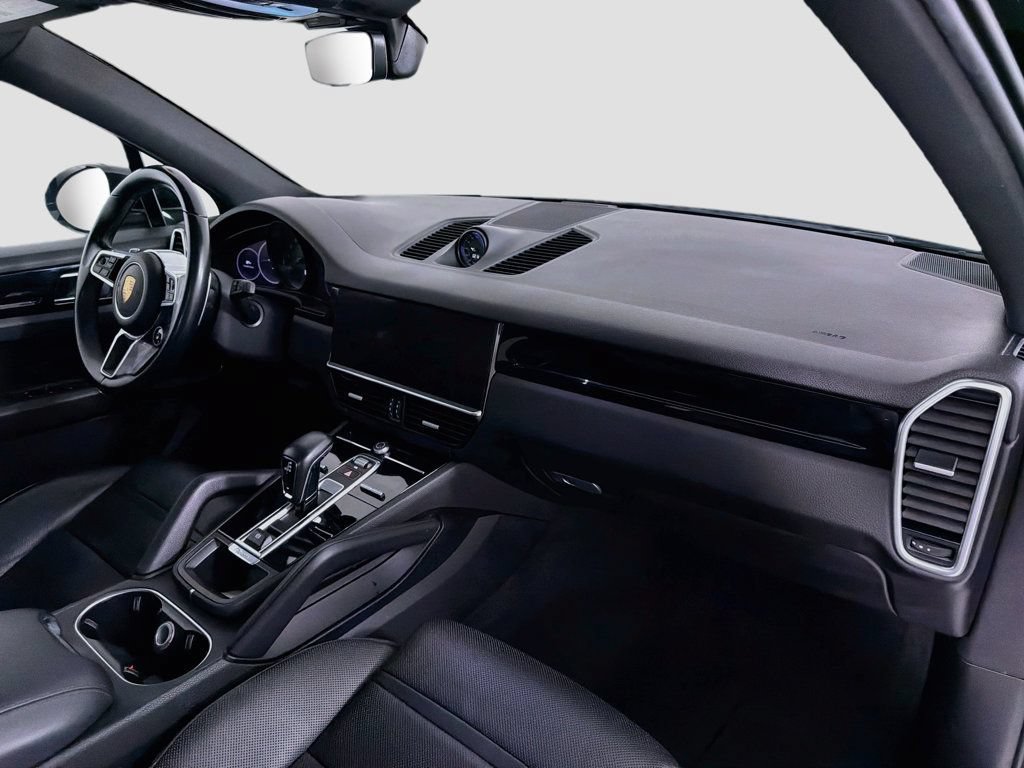 Certified 2023 Porsche Cayenne S AWD/4WD image 28