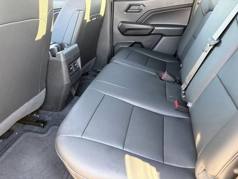 Certified 2025 Chevrolet Colorado Trail Boss AWD/4WD image 17