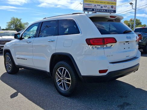 Used 2022 Jeep Grand Cherokee Limited image 4