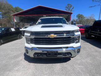 Used 2025 Chevrolet Silverado 3500 LT w/ Safety Package video 2
