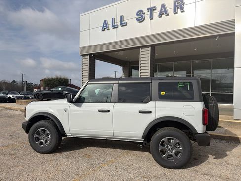 New 2026 Ford Bronco Big Bend image 8