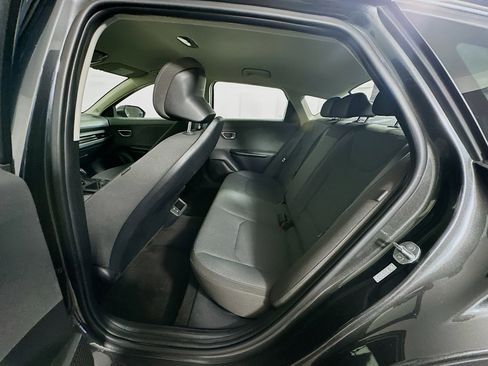 Used 2025 Kia K4 FWD image 26
