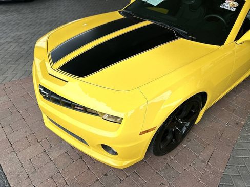 Used 2010 Chevrolet Camaro SS w/ RS Package RWD image 32