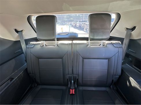 Used 2021 Volkswagen Atlas SEL R-Line image 16