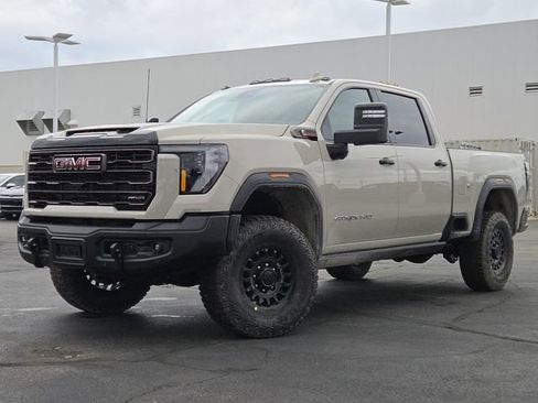 New 2026 GMC Sierra 2500 AT4X image 2