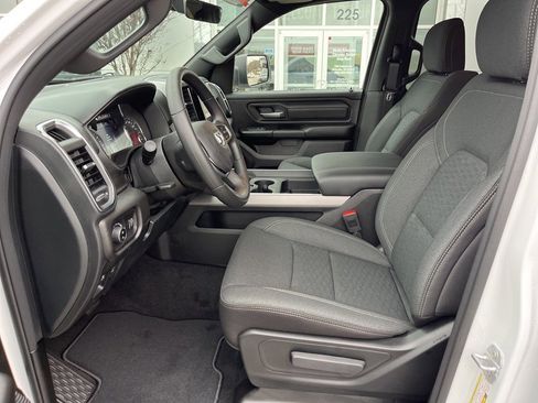 New 2026 RAM 1500 Express image 3