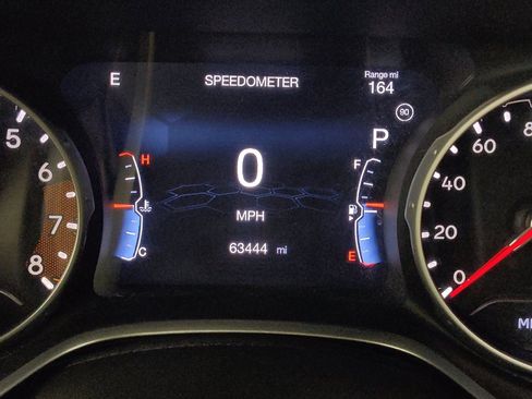 Used 2018 Jeep Compass Limited w/ Safe & Security Group FWD image 23