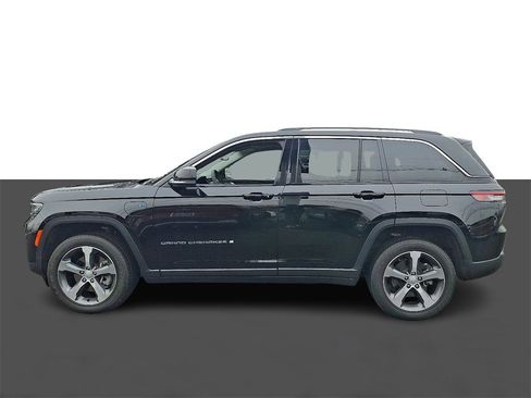 Used 2023 Jeep Grand Cherokee 4WD 4xe image 4