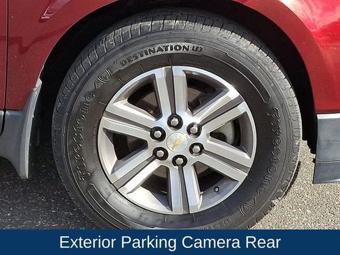 Used 2017 Chevrolet Traverse LT image 11