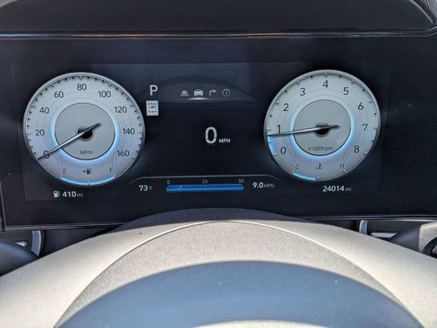 Used 2025 Hyundai Elantra SEL FWD image 15