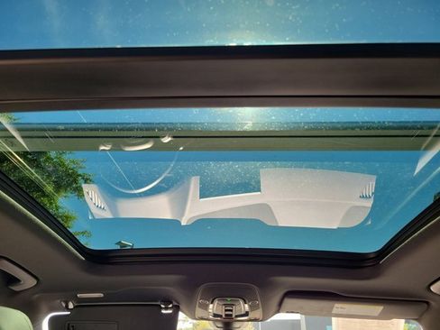 Certified 2023 Audi Q5 2.0T Premium w/ Convenience Package image 15