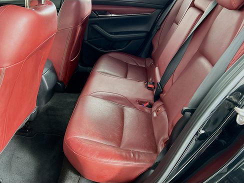 Used 2020 MAZDA MAZDA3 AWD Hatchback w/ Premium Pkg image 5