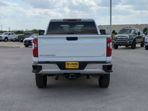 Used 2025 Chevrolet Silverado 2500 LT w/ Convenience Package image 4