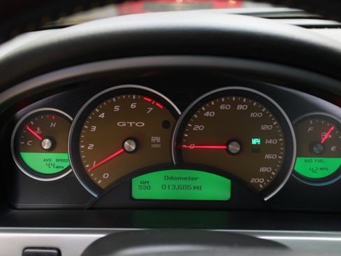 Used 2005 Pontiac GTO image 7