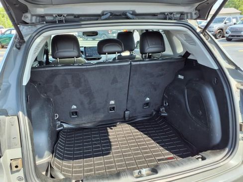 Used 2022 Jeep Compass Limited w/ Sun and Sound Group image 26