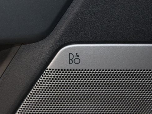 Used 2024 Ford F350 Lariat w/ Tremor Off-Road Package image 30