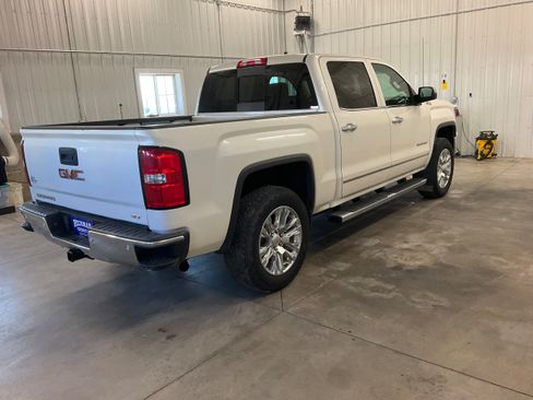 Used 2015 GMC Sierra 1500 SLT w/ SLT Crew Cab Value Package AWD/4WD image 5