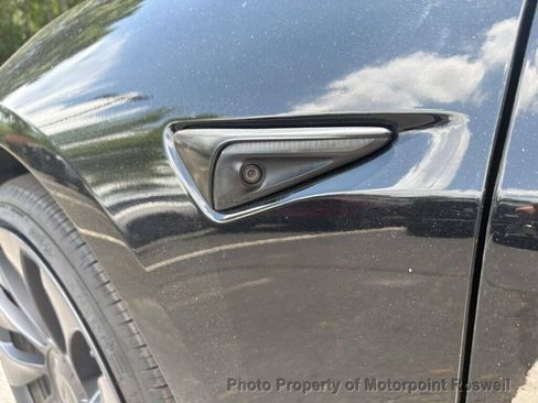 Used 2021 Tesla Model 3 Performance AWD/4WD image 17