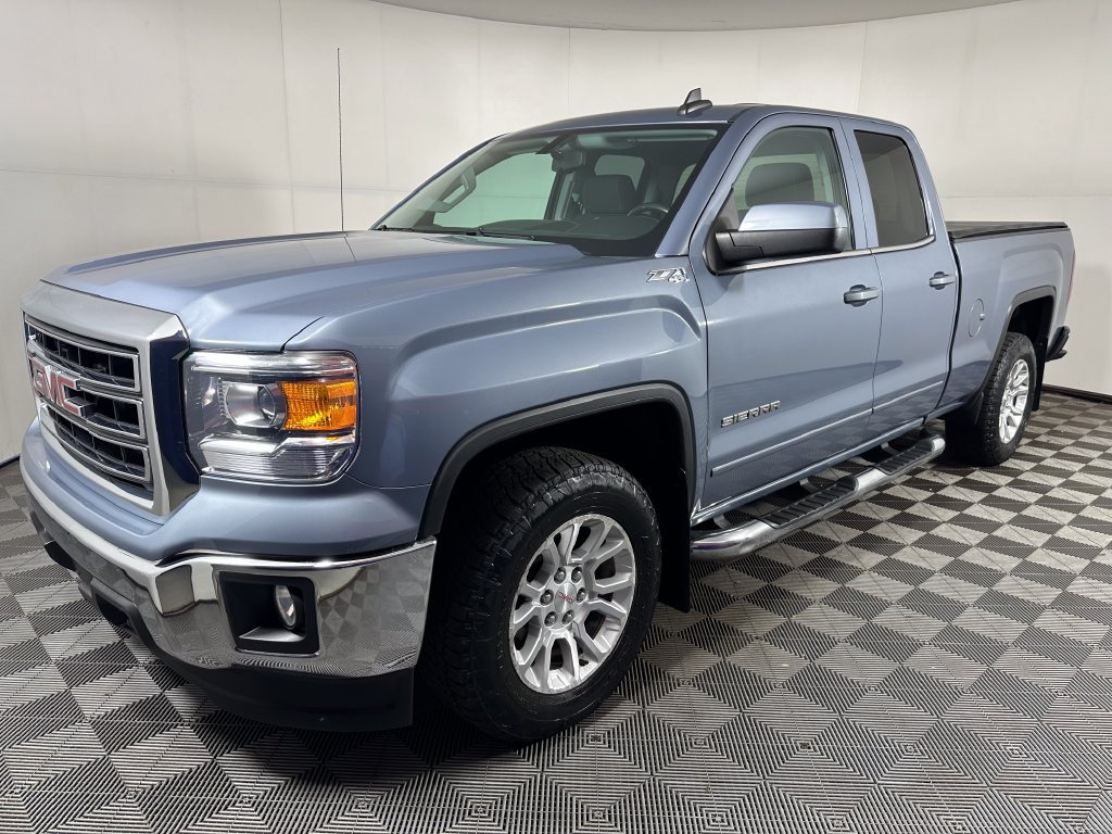 Used 2015 GMC Sierra 1500 SLE w/ SLE Value Package AWD/4WD image 1