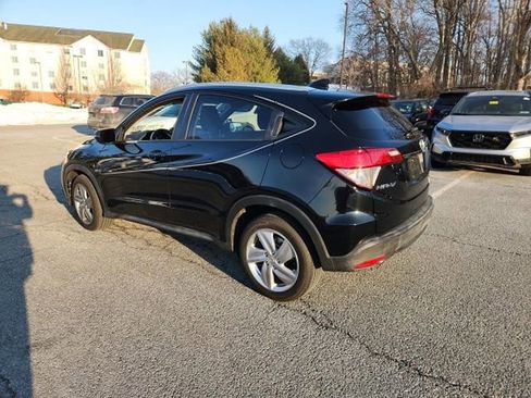 Used 2019 Honda HR-V EX image 3