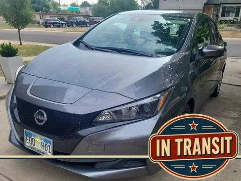 Used 2025 Nissan Leaf S FWD image 1