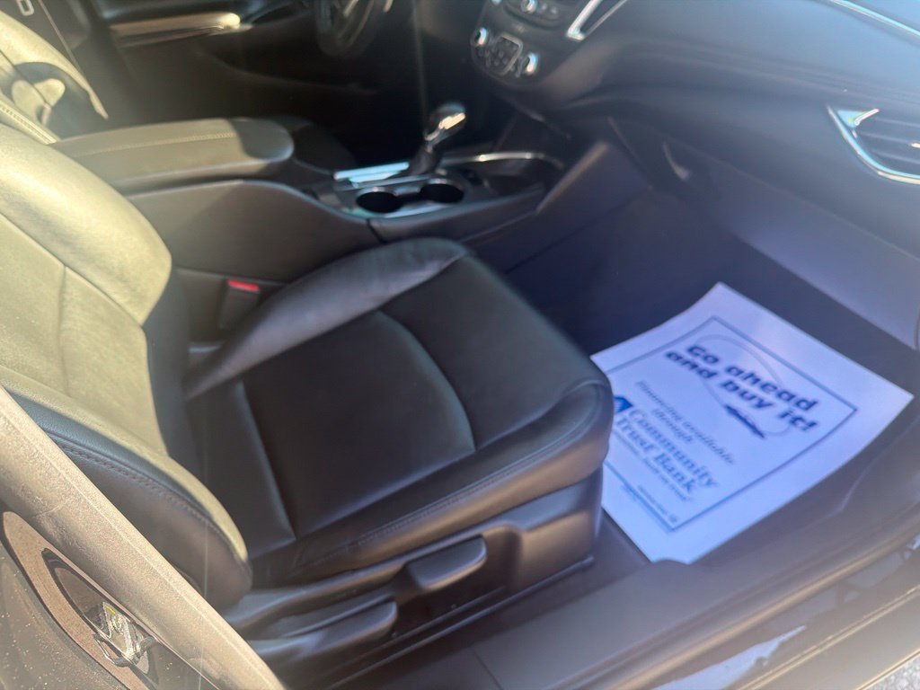 Used 2021 Chevrolet Malibu LT w/ Leather Package FWD image 33