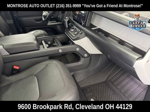 Certified 2024 Land Rover Defender 110 SE image 37