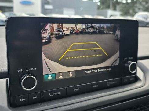 Certified 2023 Honda Accord EX image 23