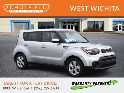 Used 2018 Kia Soul FWD image 1