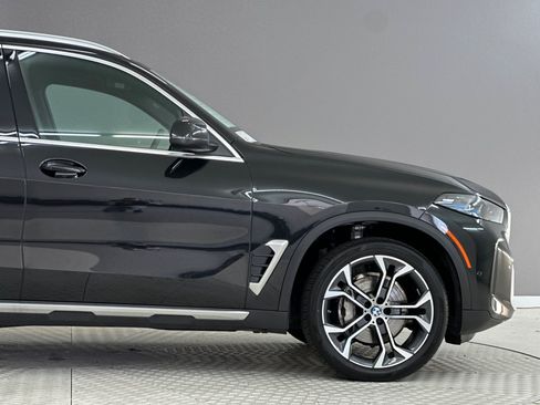 Used 2026 BMW X5 sDrive40i RWD image 36