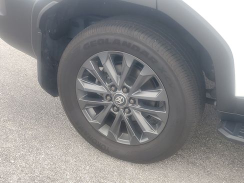 Certified 2025 Toyota Land Cruiser w/ Premium Package AWD/4WD image 8