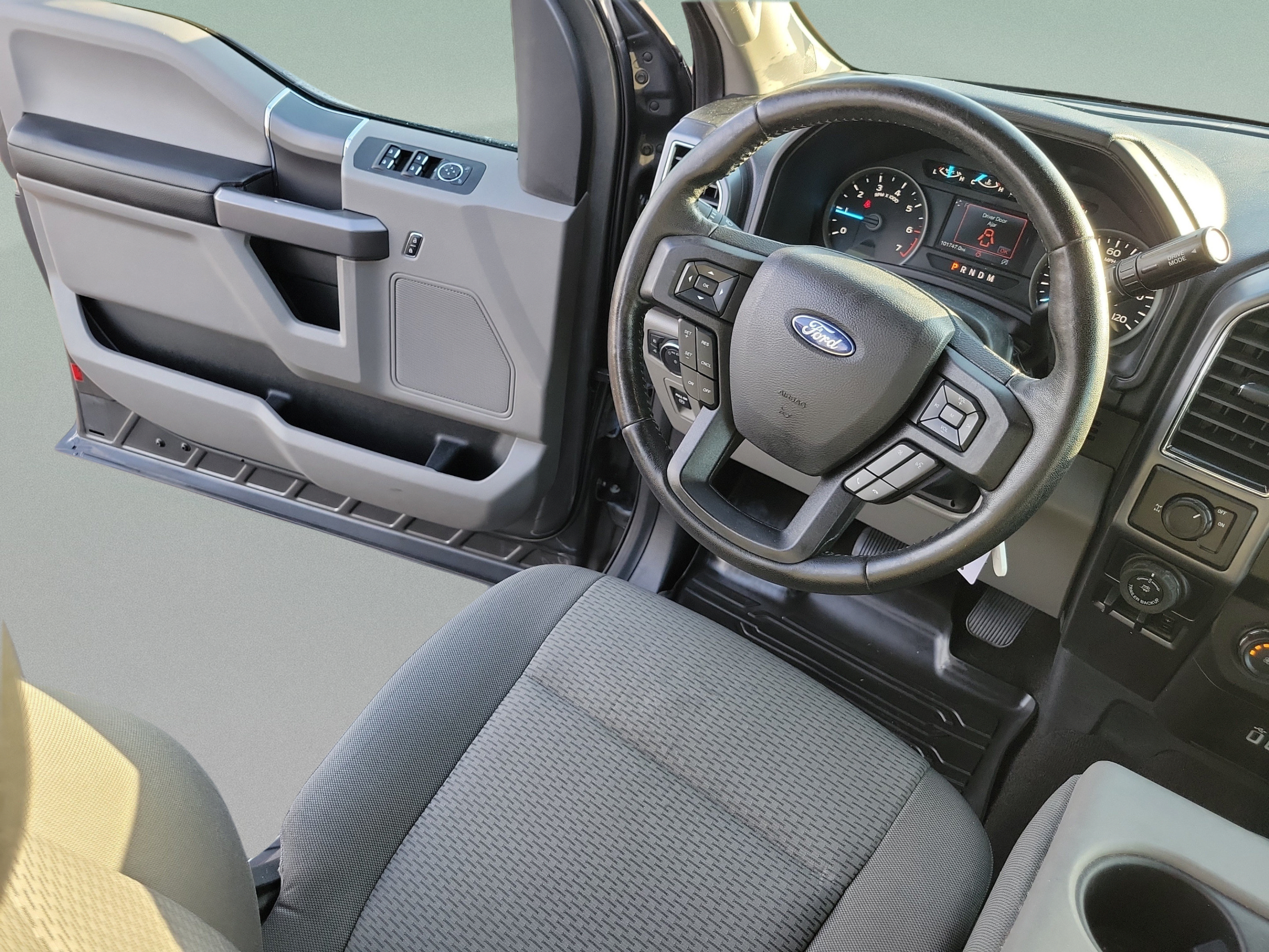 Used 2019 Ford F150 XLT w/ Equipment Group 302A Luxury RWD image 13