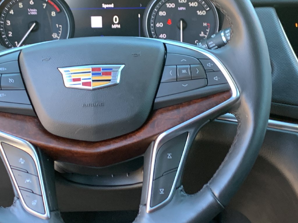 Used 2024 Cadillac XT5 Premium Luxury w/ Technology Package FWD image 23