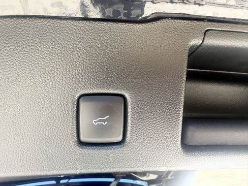 Used 2024 Ford Escape ST-Line w/ Tech Pack #1 AWD/4WD image 26
