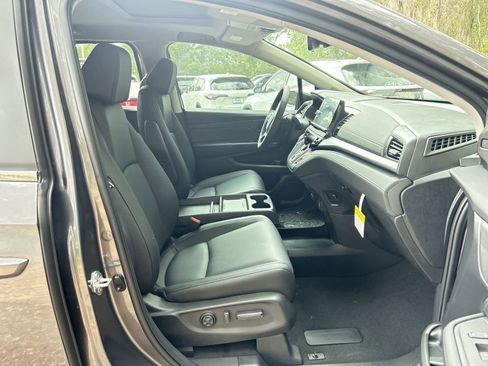 New 2026 Honda Odyssey EX-L image 14