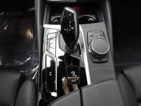 Certified 2023 BMW 530i xDrive w/ Premium Package image 14