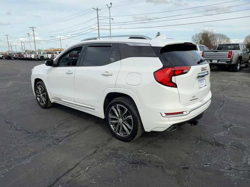 Certified 2019 GMC Terrain Denali w/ Advanced Safety Package AWD/4WD image 6