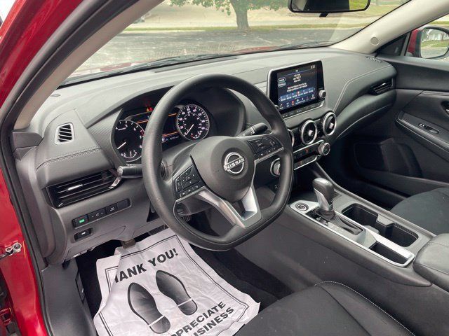 Used 2024 Nissan Sentra SV w/ Trunk Package FWD image 11