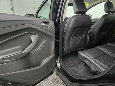 Used 2019 Ford Escape SEL image 33