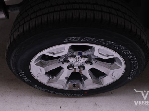 New 2026 RAM 1500 SLT Lonestar Crew Cab 4x4 image 36