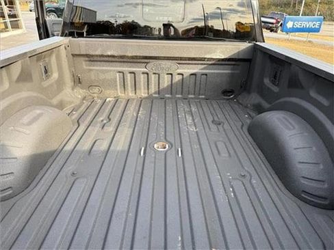 Used 2023 Ford F250 Lariat w/ Chrome Package image 40