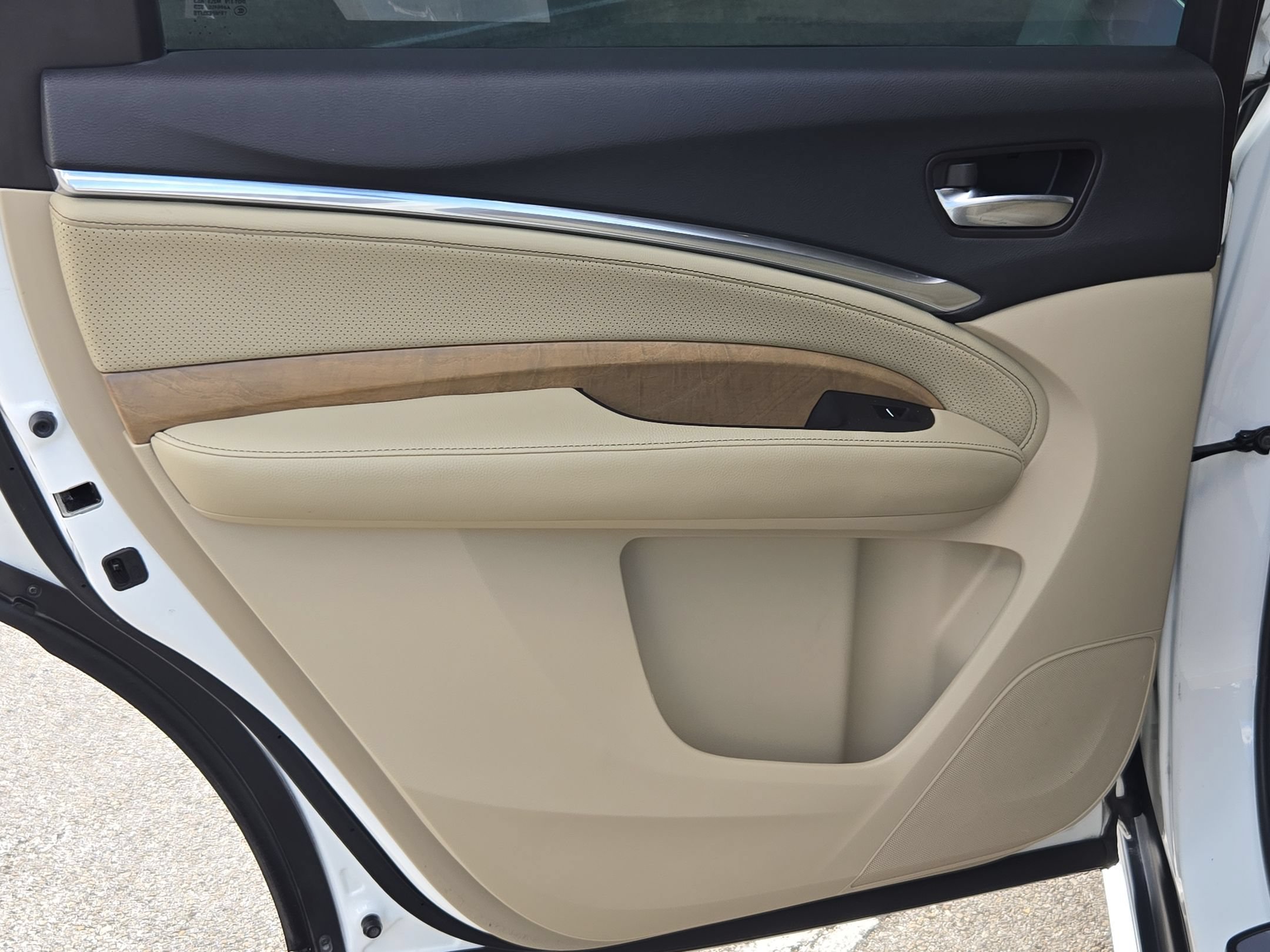 Used 2019 Acura MDX w/ Technology Package FWD image 15