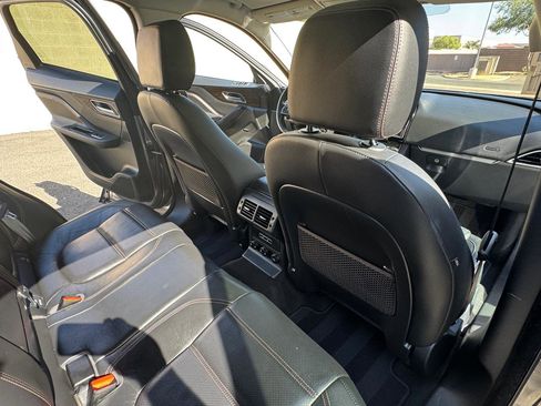 Used 2017 Jaguar F-PACE Prestige AWD/4WD image 26