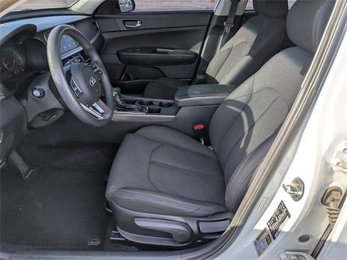 Used 2020 Kia Optima LX image 15